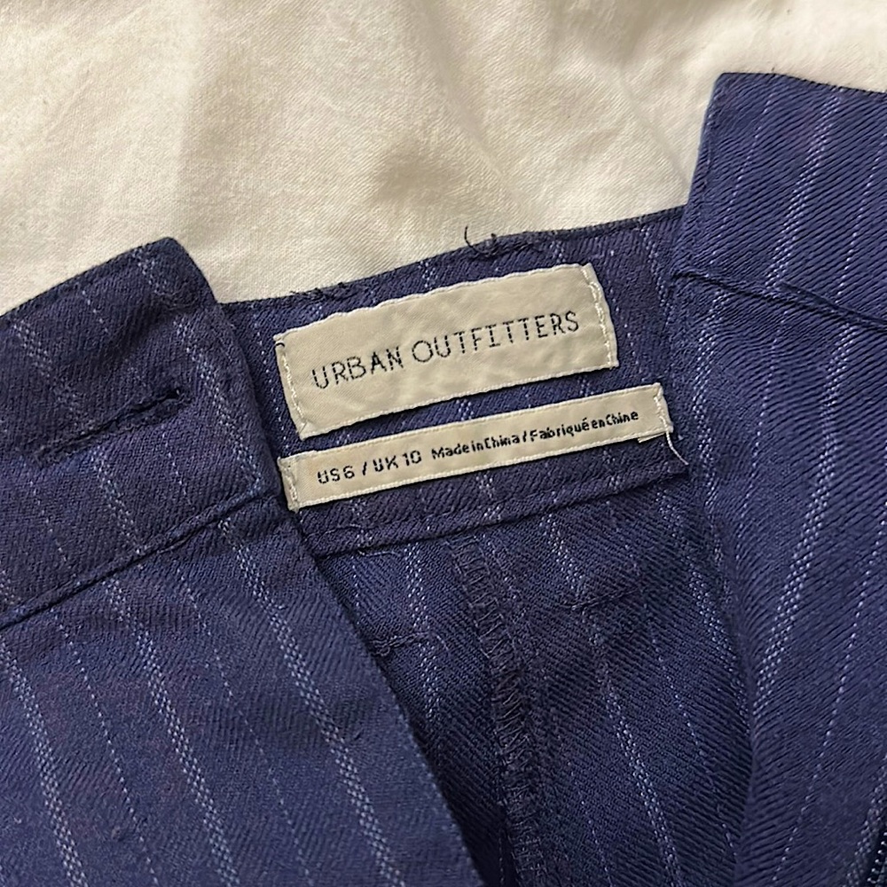 Urban outfitters high wasted striped navy blue pants
